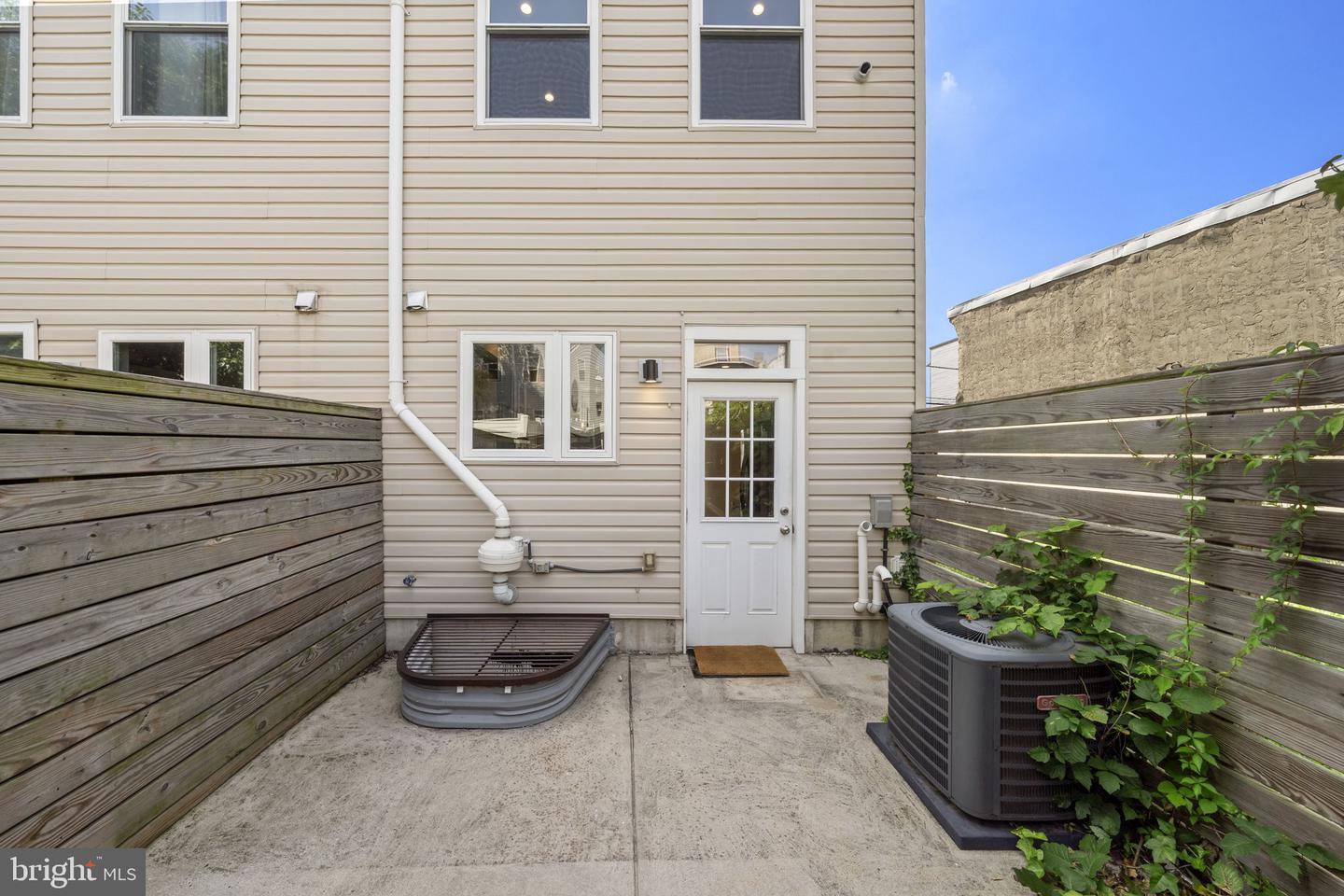 1517 N Marston St Property Photo 13