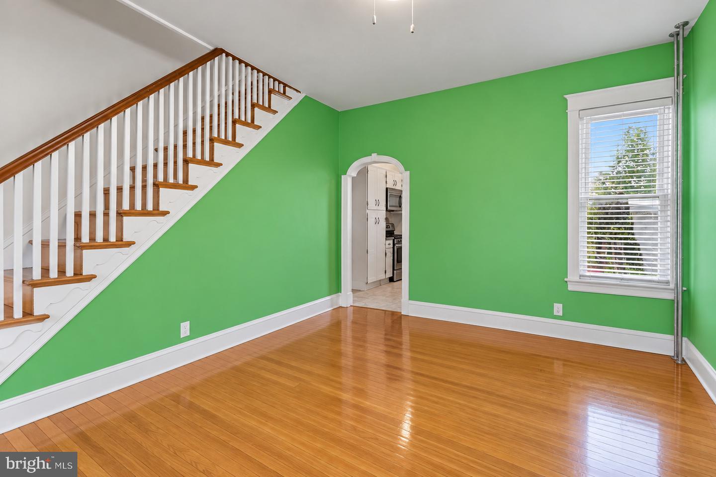 154 W Salaignac St Property Photo 4