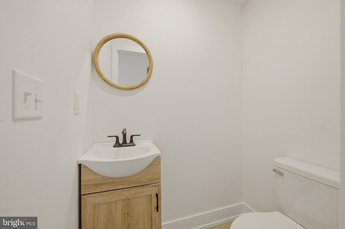 1110 Pierce St Property Photo 9