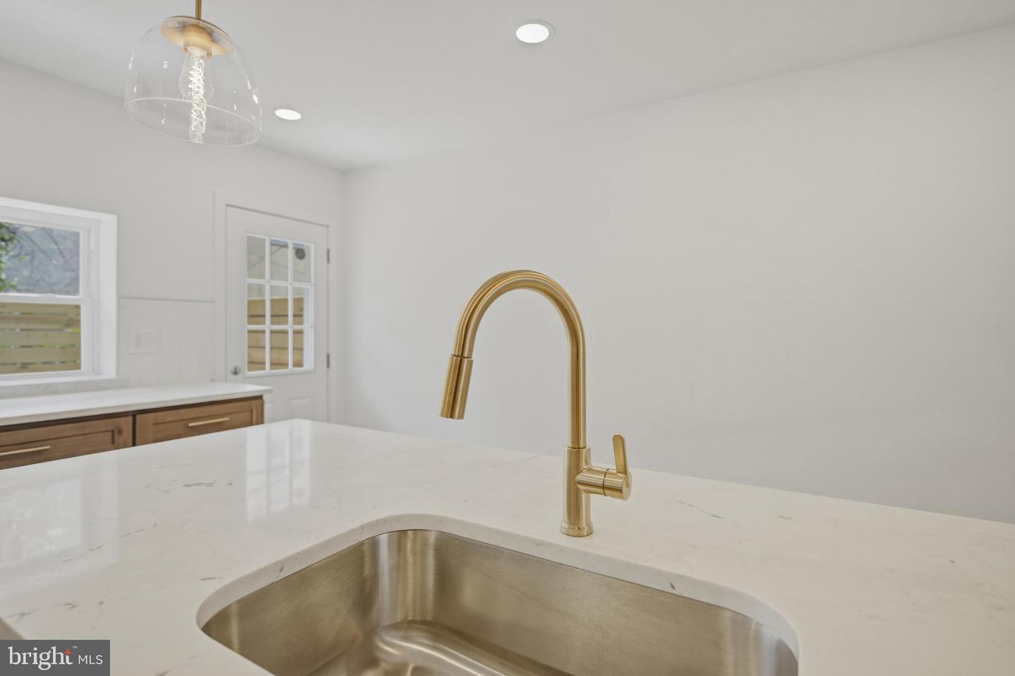 1110 Pierce St Property Photo 14