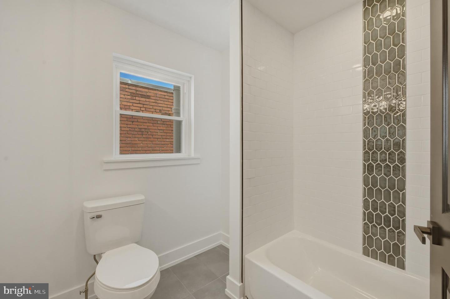 1110 Pierce St Property Photo 20