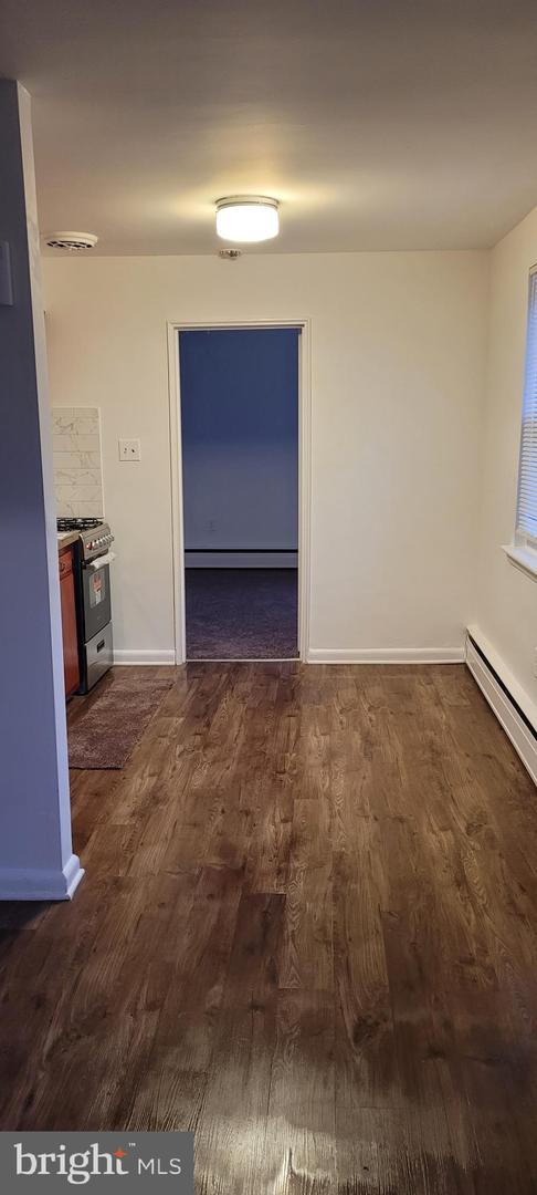 7712-14 Watson St #unit 3 Property Photo 9