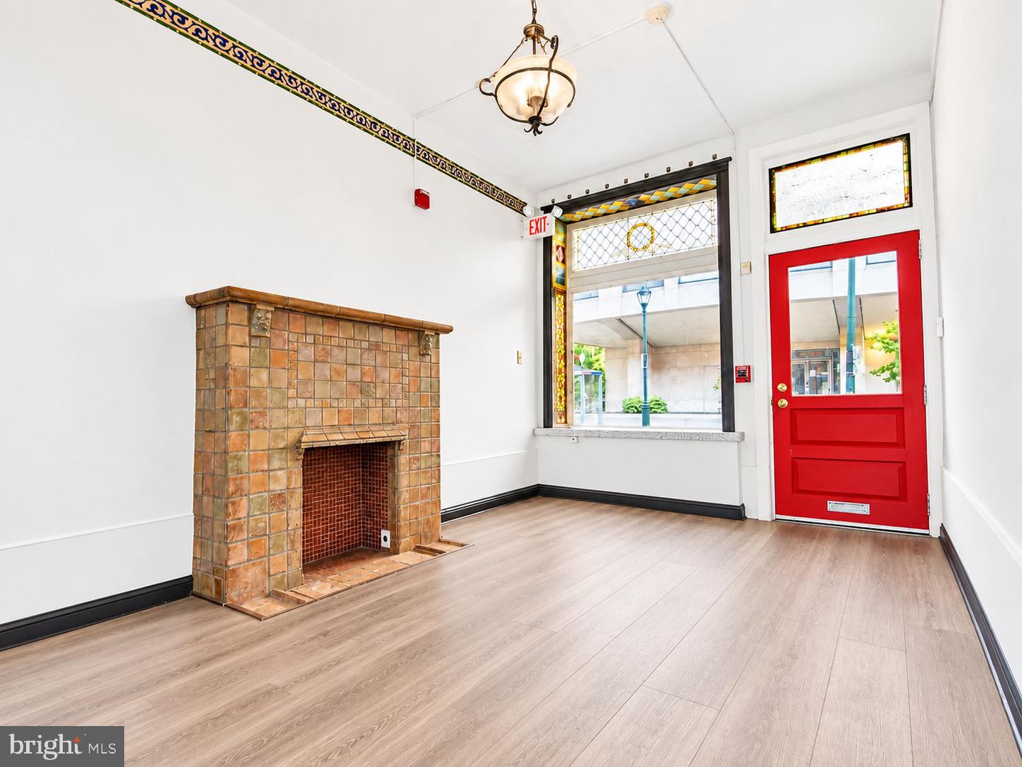238 S 11th St #first Floor Property Photo 1