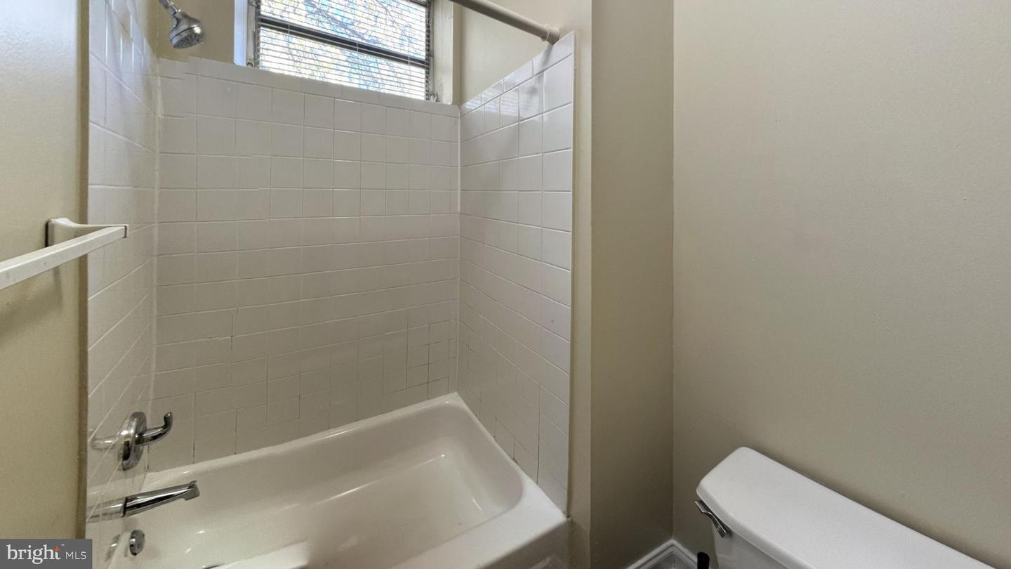 5701 W Girard Ave Property Photo 8
