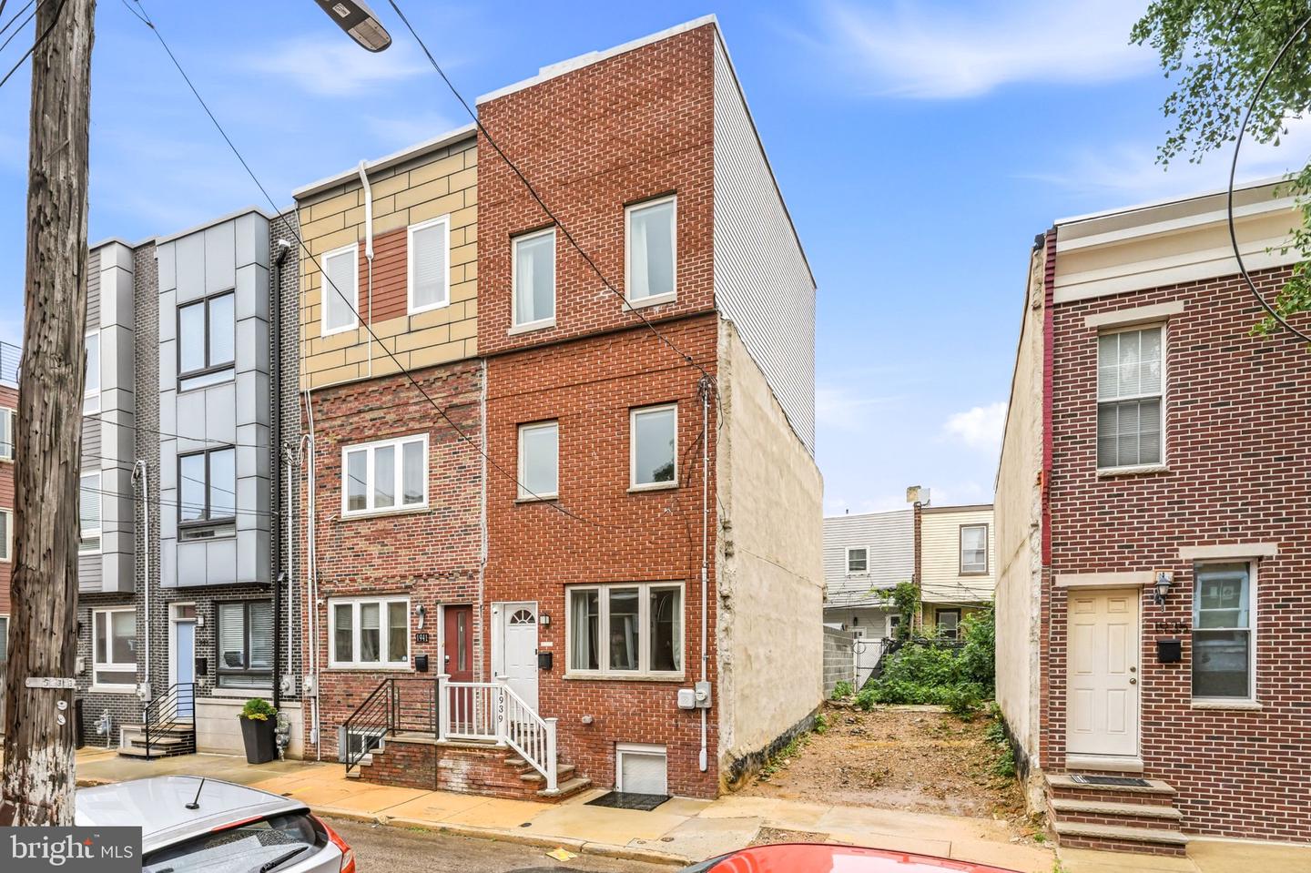 1939 Watkins St Property Photo 29