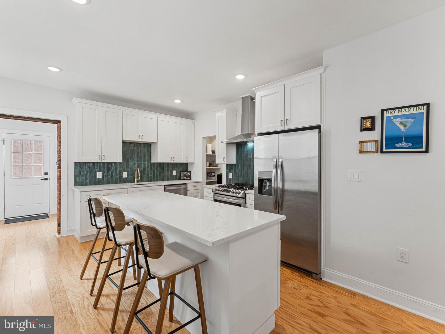 4241 Pechin St Property Photo 2
