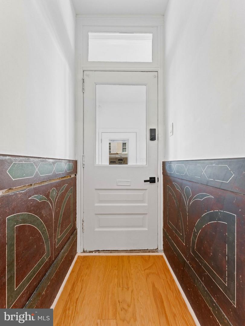 4241 Pechin St Property Photo 8