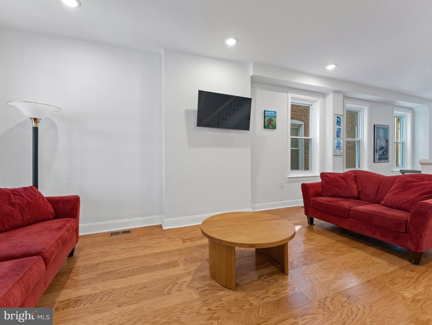 4241 Pechin St Property Photo 11