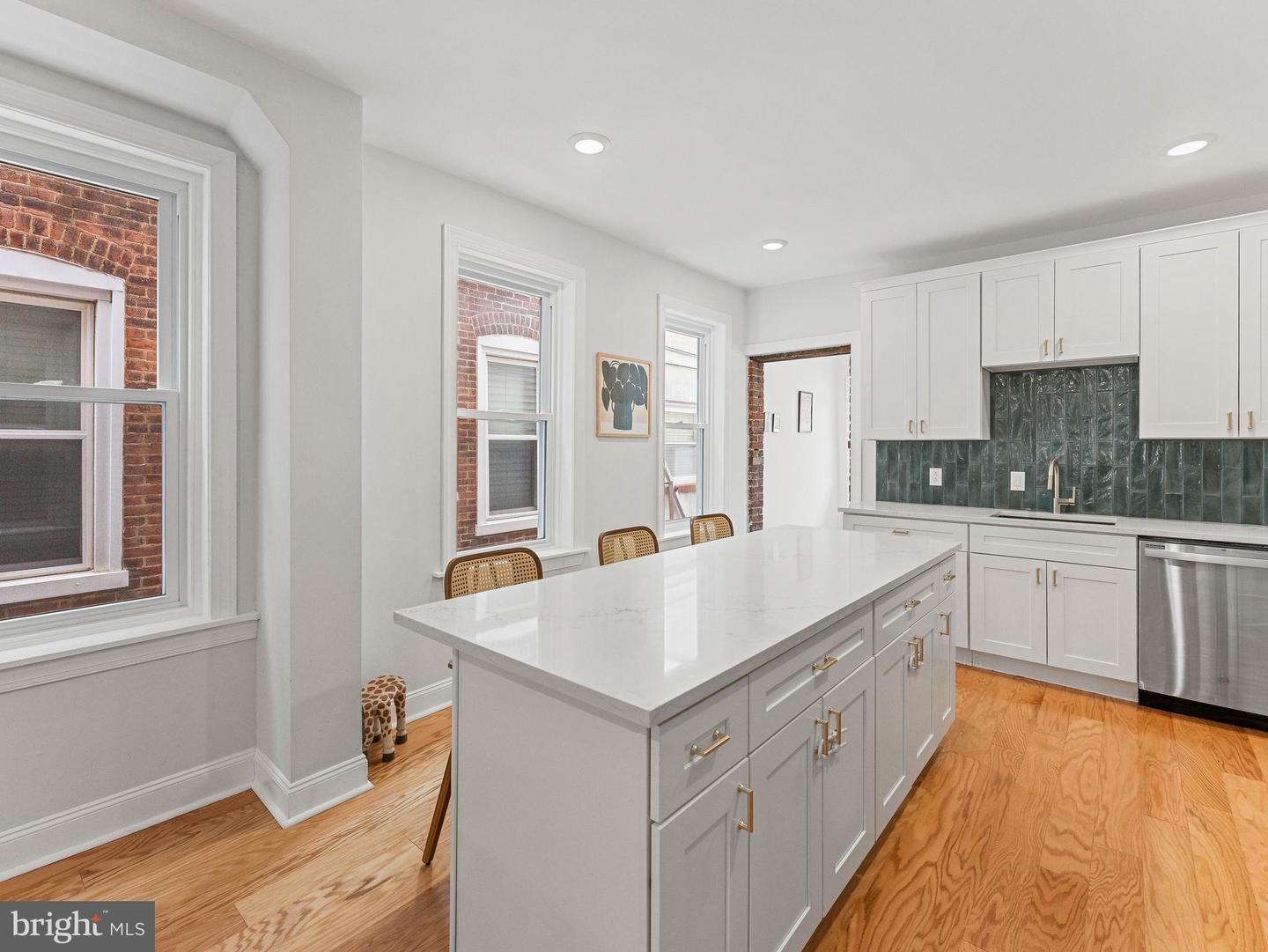 4241 Pechin St Property Photo 14