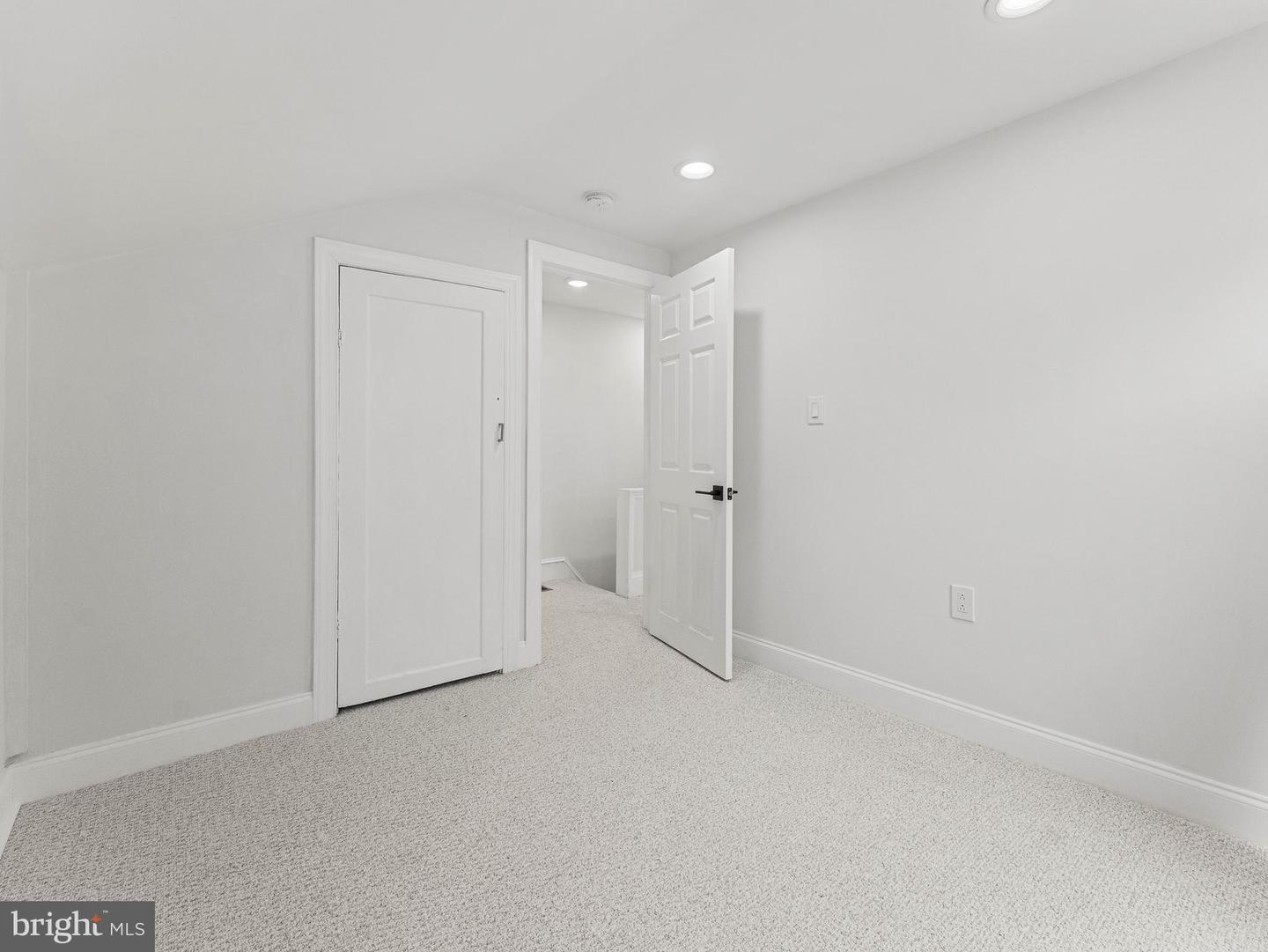 4241 Pechin St Property Photo 33