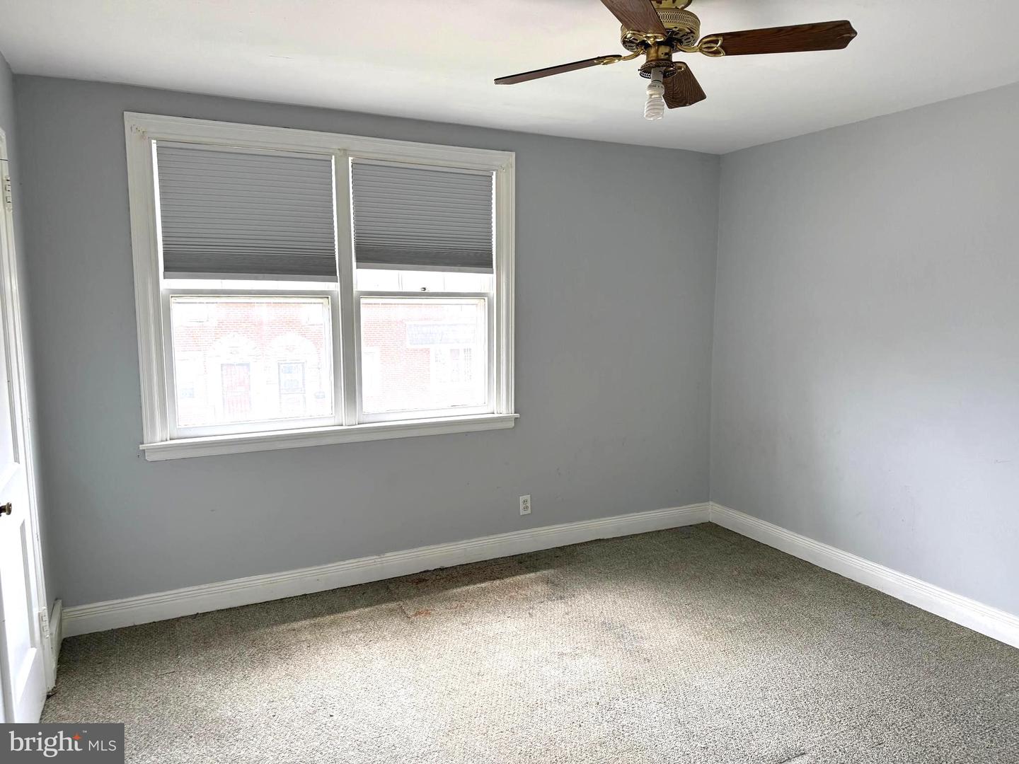 2037 Anchor St Property Photo 14