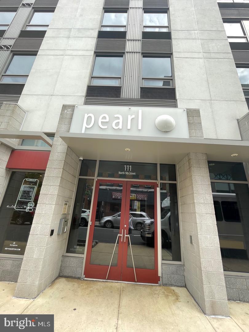 815 ARCH ST #517 Property Photo 1