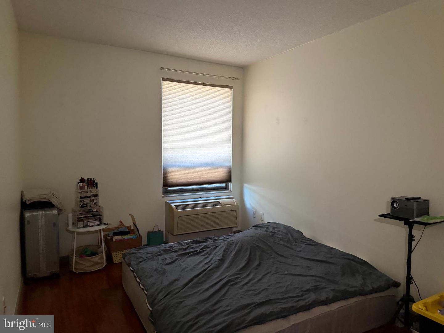 815 Arch St #517 Property Photo 10