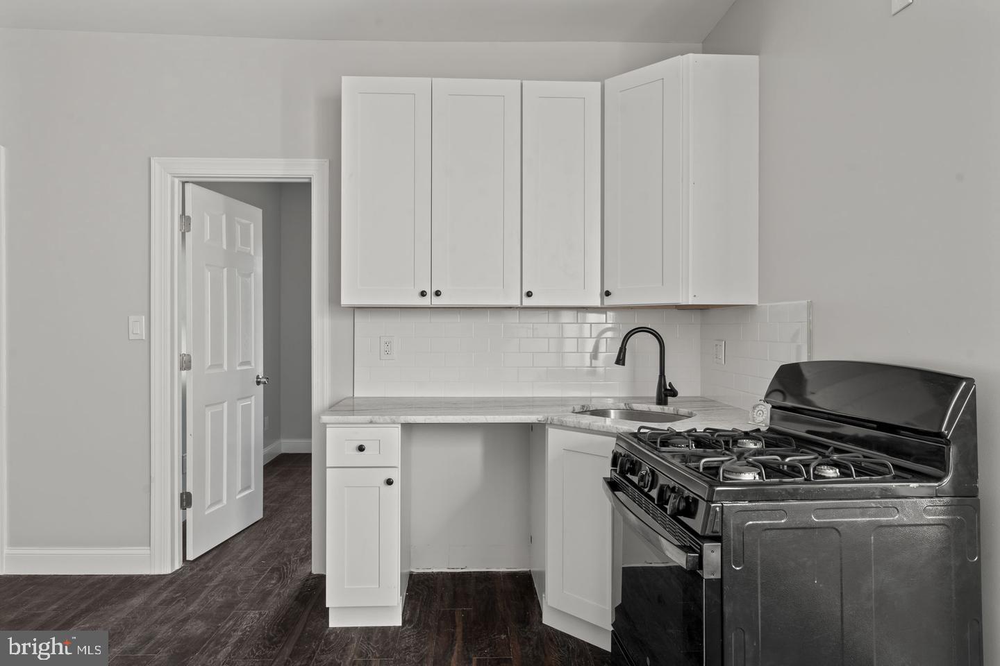 5237 Chester Ave #1 Property Photo 18