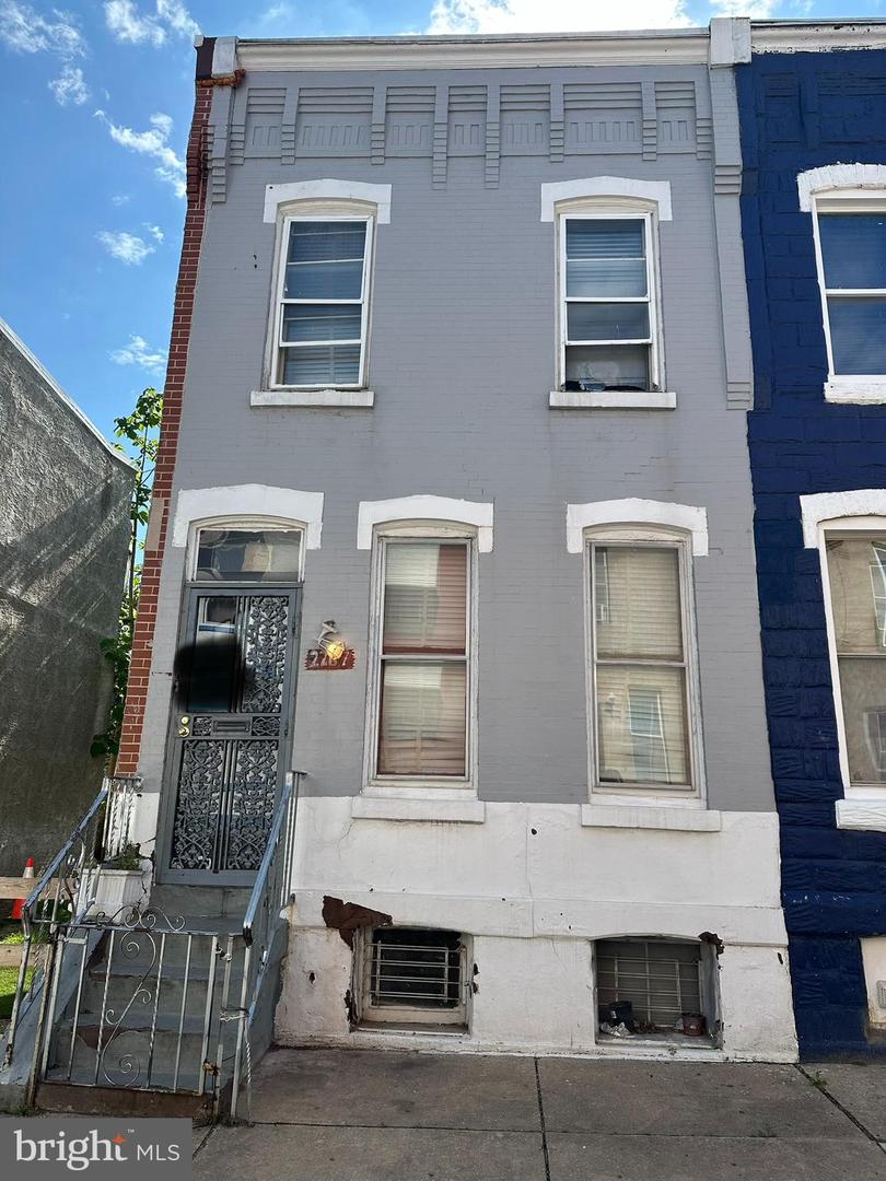 2267 N Cleveland St Property Photo 1