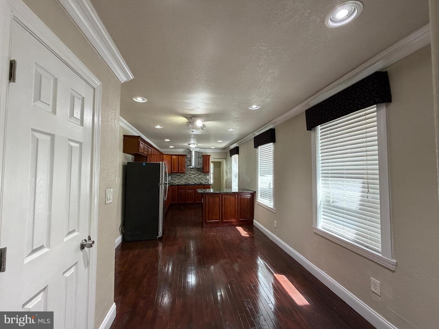 1415 Ellsworth St Property Photo 25