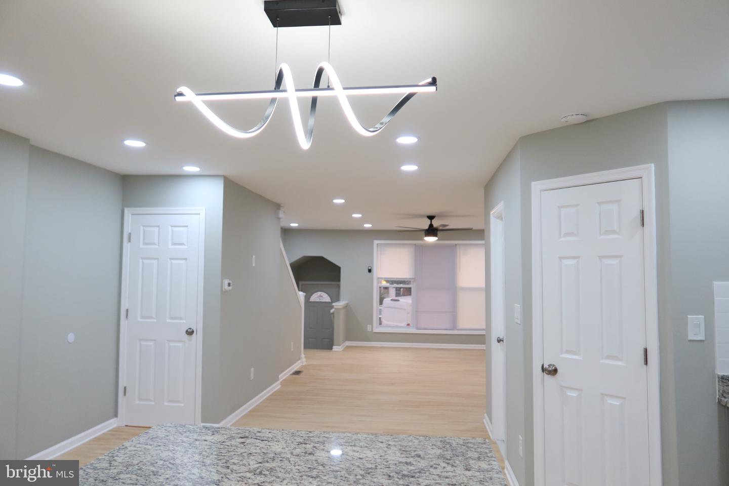 10938 Modena Pl Property Photo 6