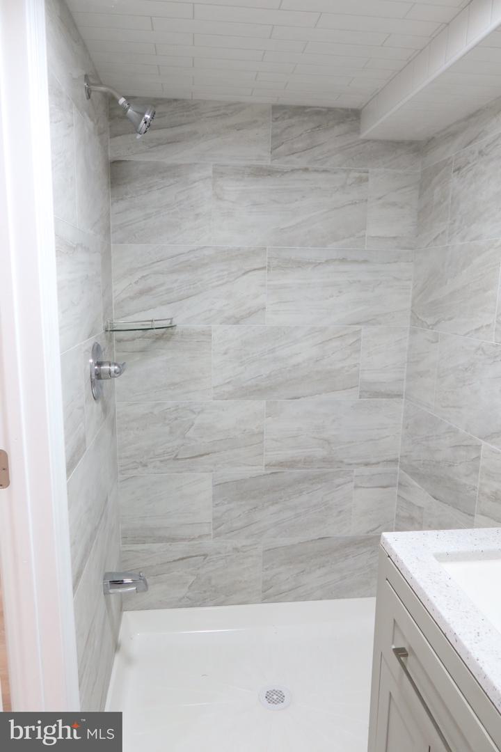10938 Modena Pl Property Photo 38