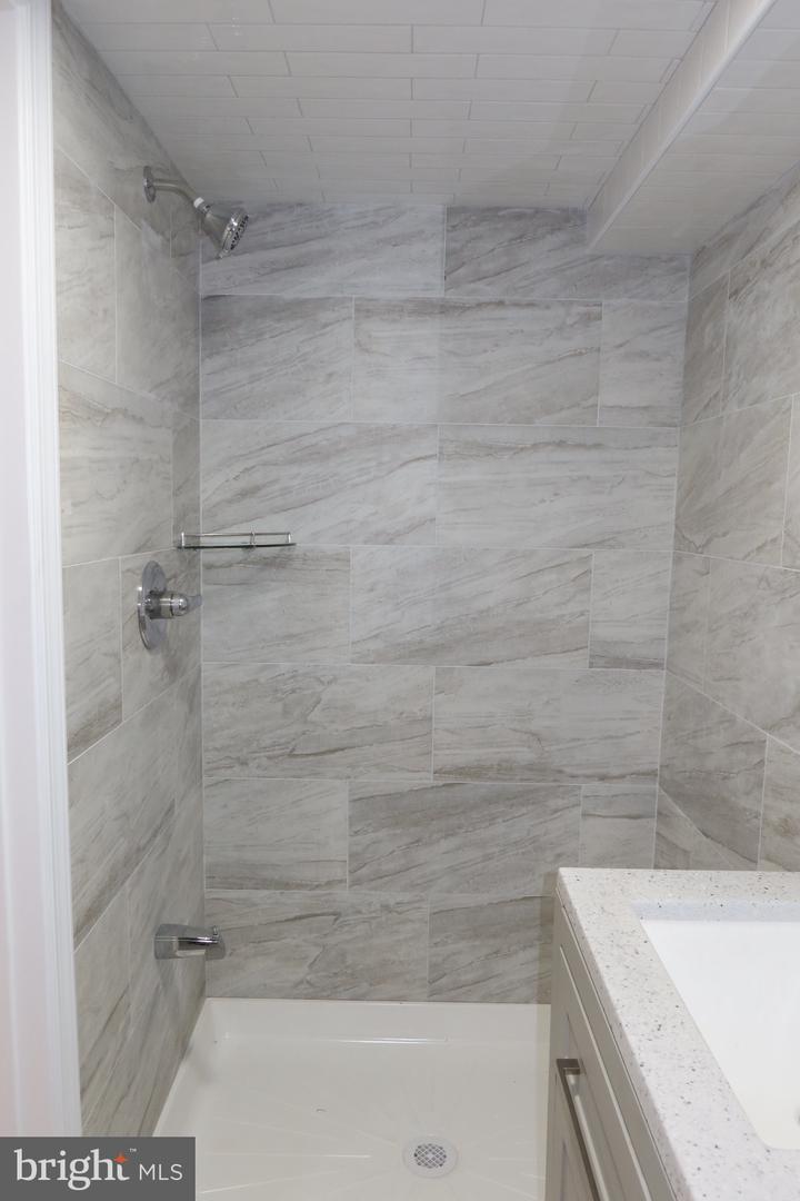 10938 Modena Pl Property Photo 49