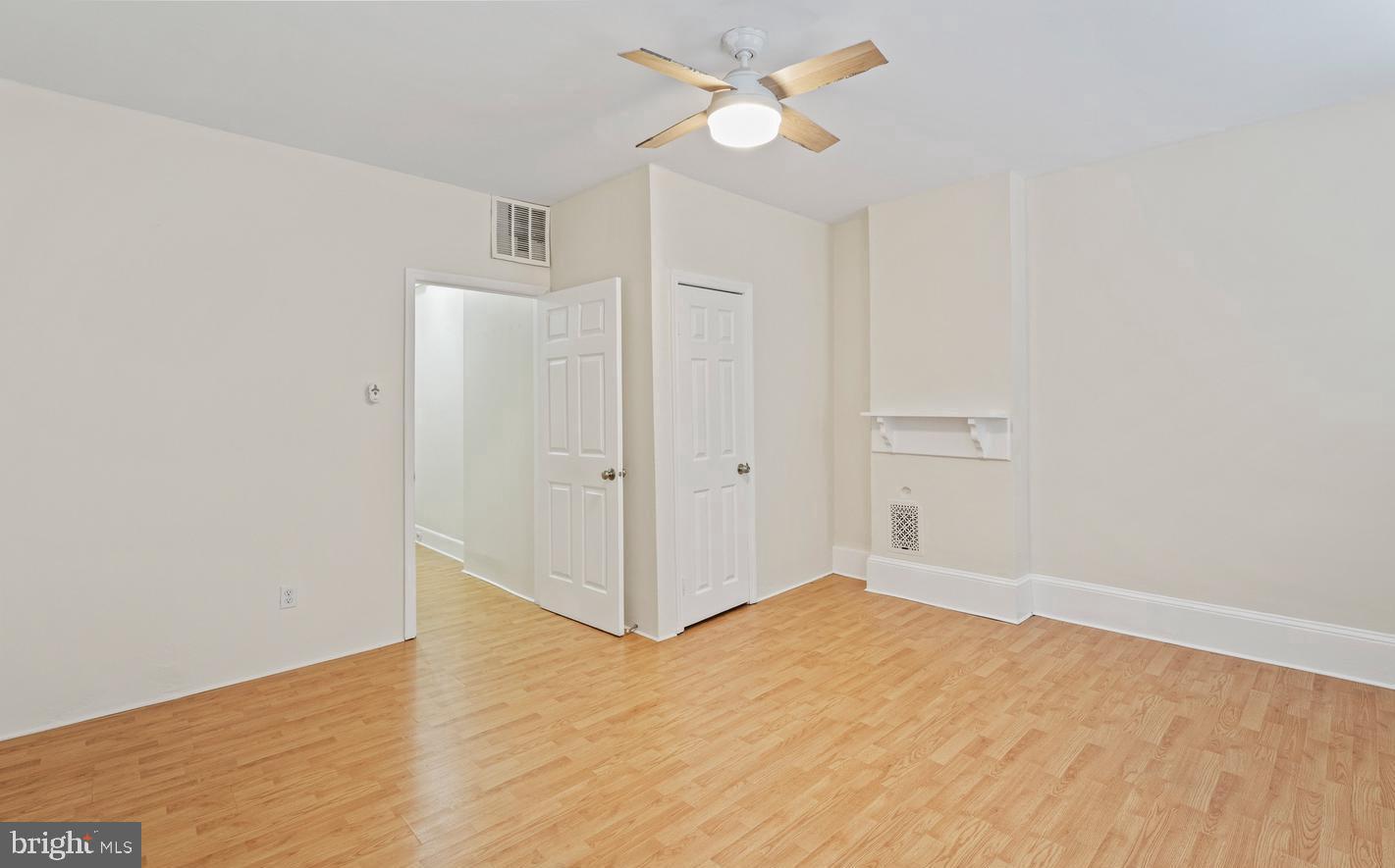 2223 Frankford Ave Property Photo 32