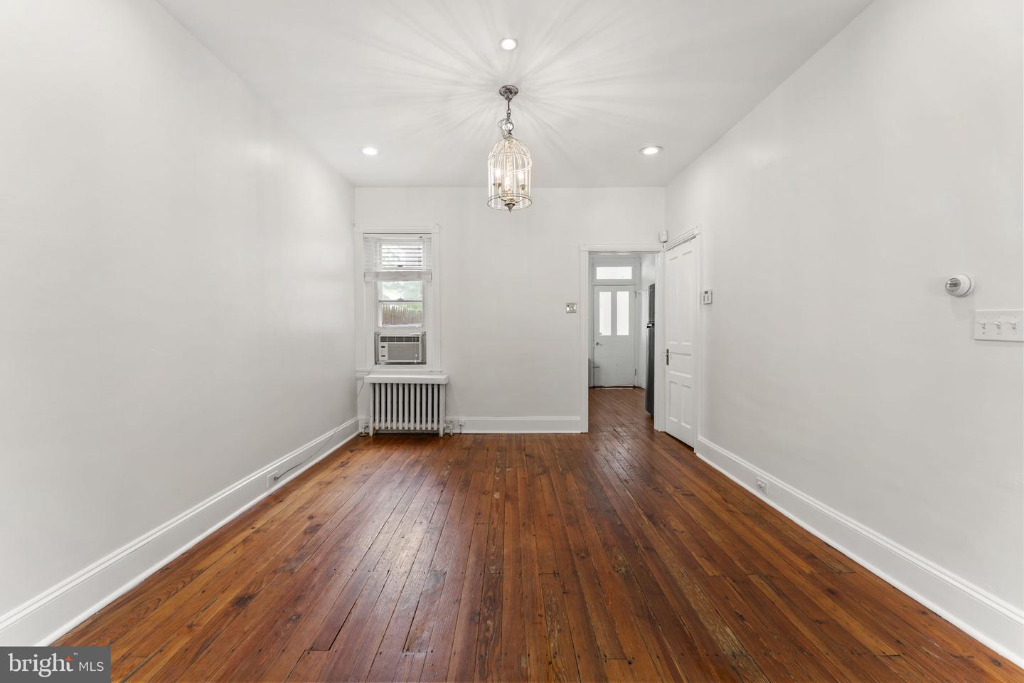 221 Righter St Property Photo 5