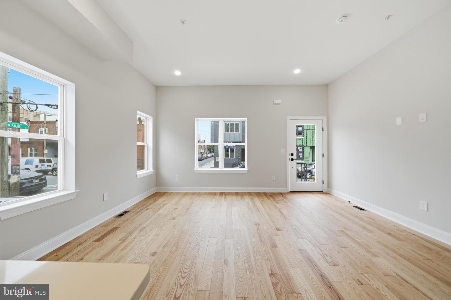 1826 S 22nd St #b Property Photo 4