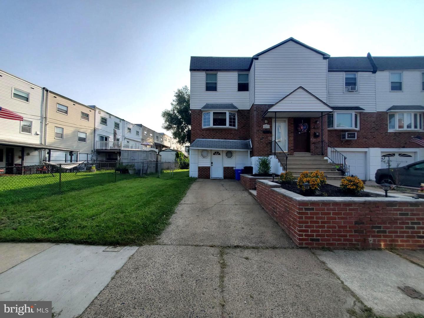 4401 Deerpath Ln Property Photo 1