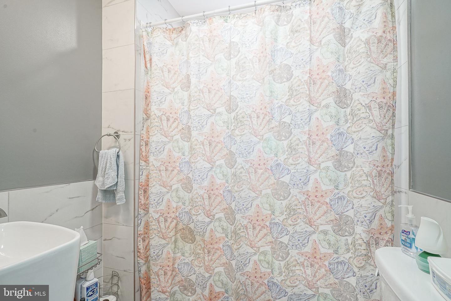 151 Moore St Property Photo 12