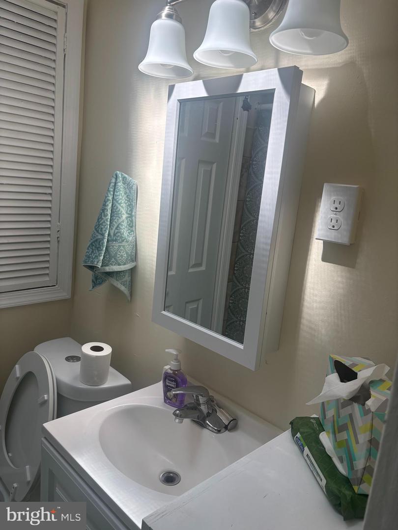 6237 N Bouvier St Property Photo 11