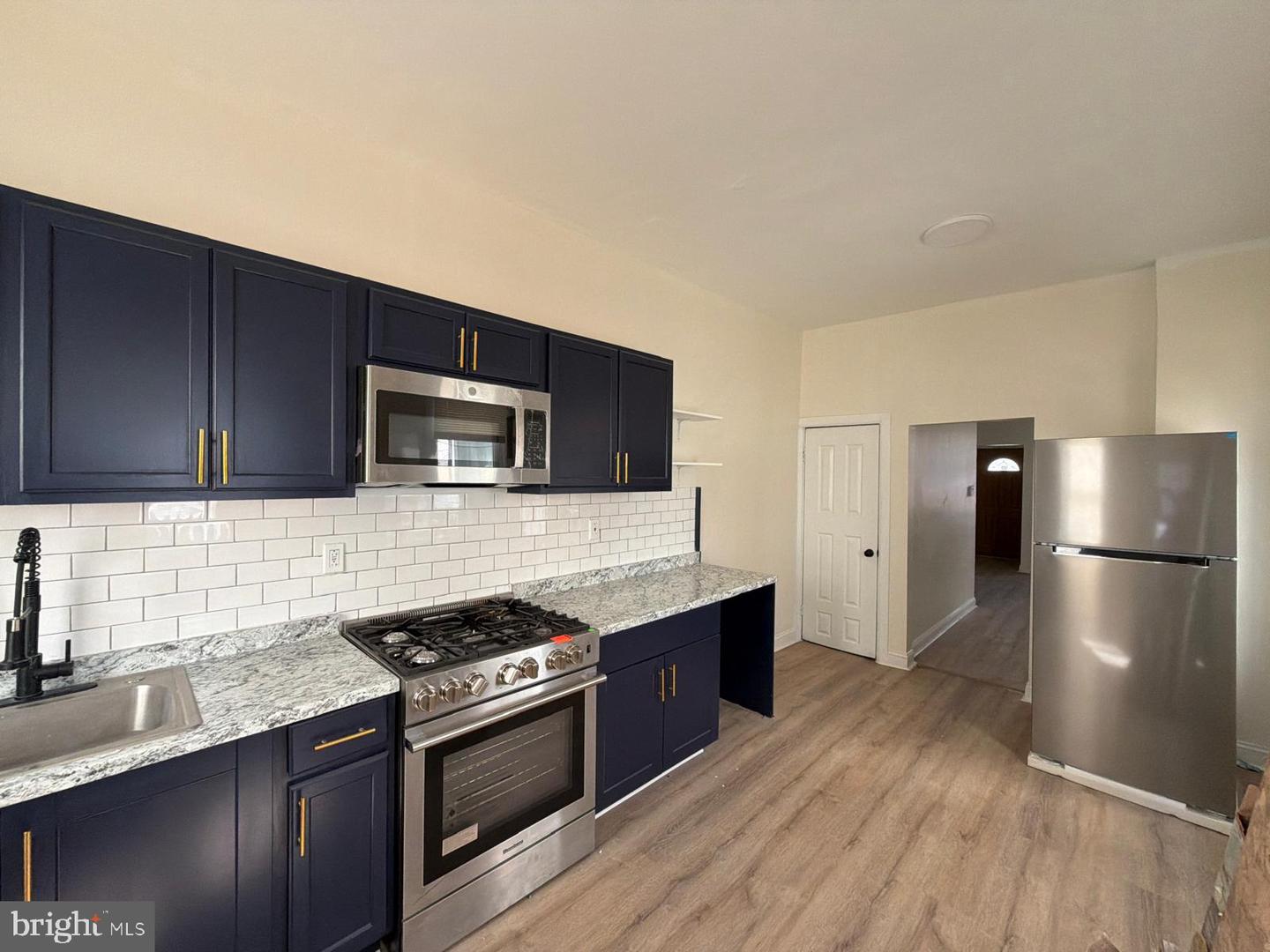 3553 Stouton St Property Photo 1