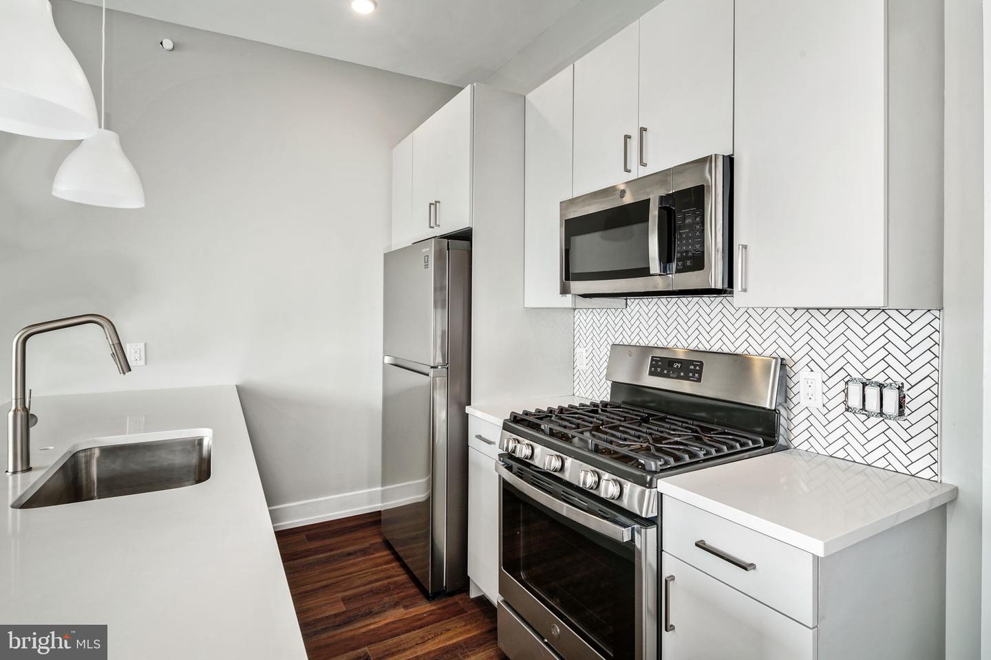 1527-29 Ridge Ave #5a Property Photo 13