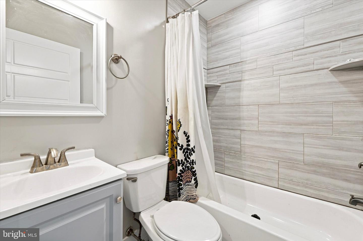2344 N 3rd St Property Photo 15