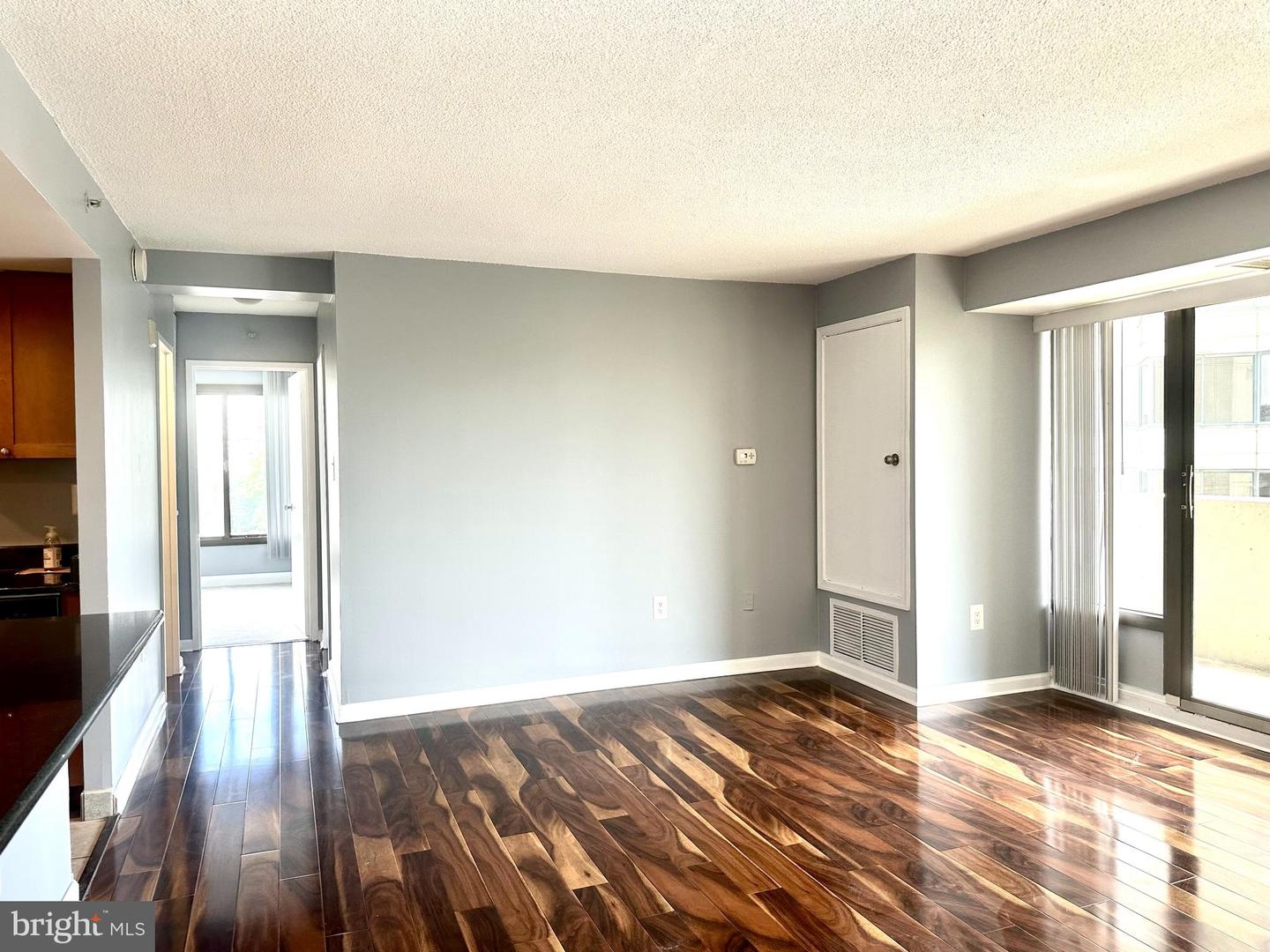 2001 Hamilton St #514 Property Photo 8