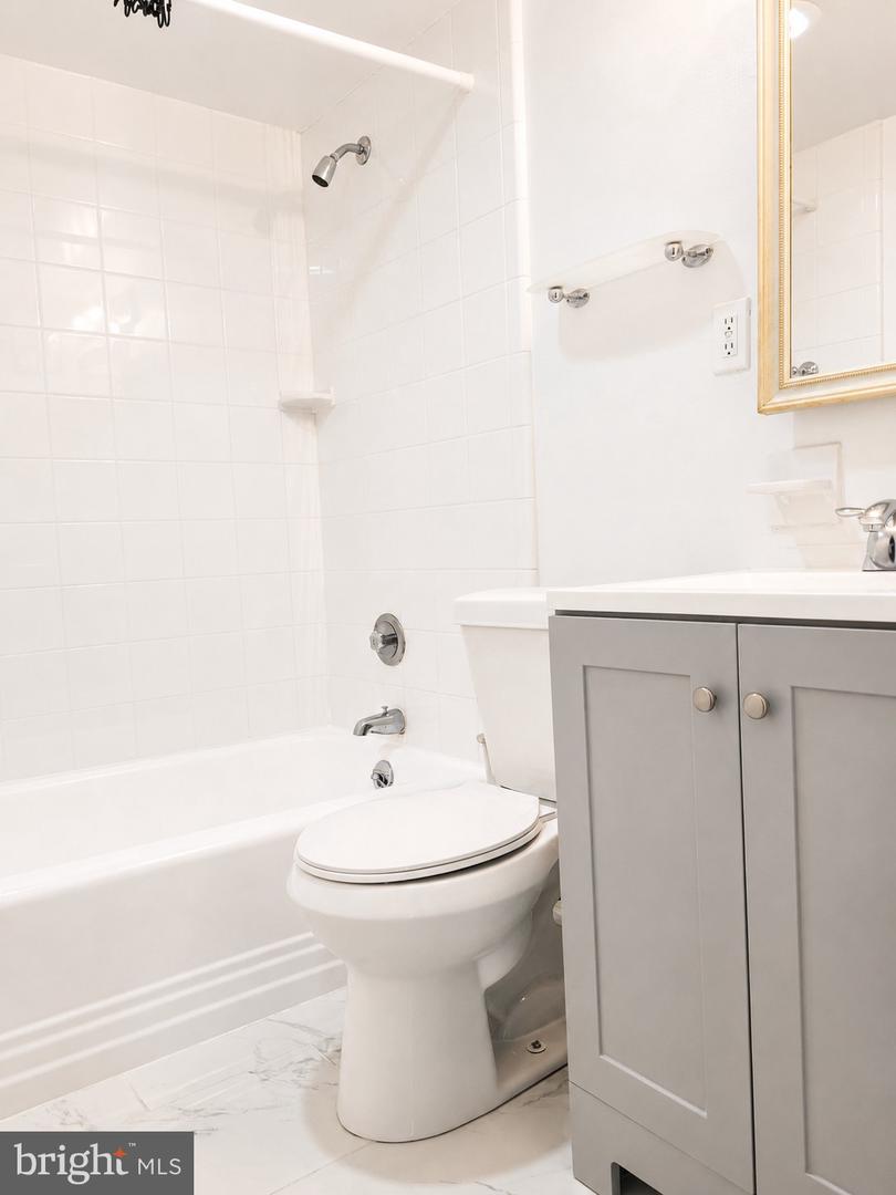 200 Locust St #30gn Property Photo 12