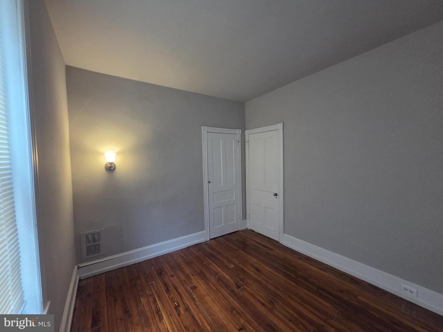 5109 Knox St Property Photo 16