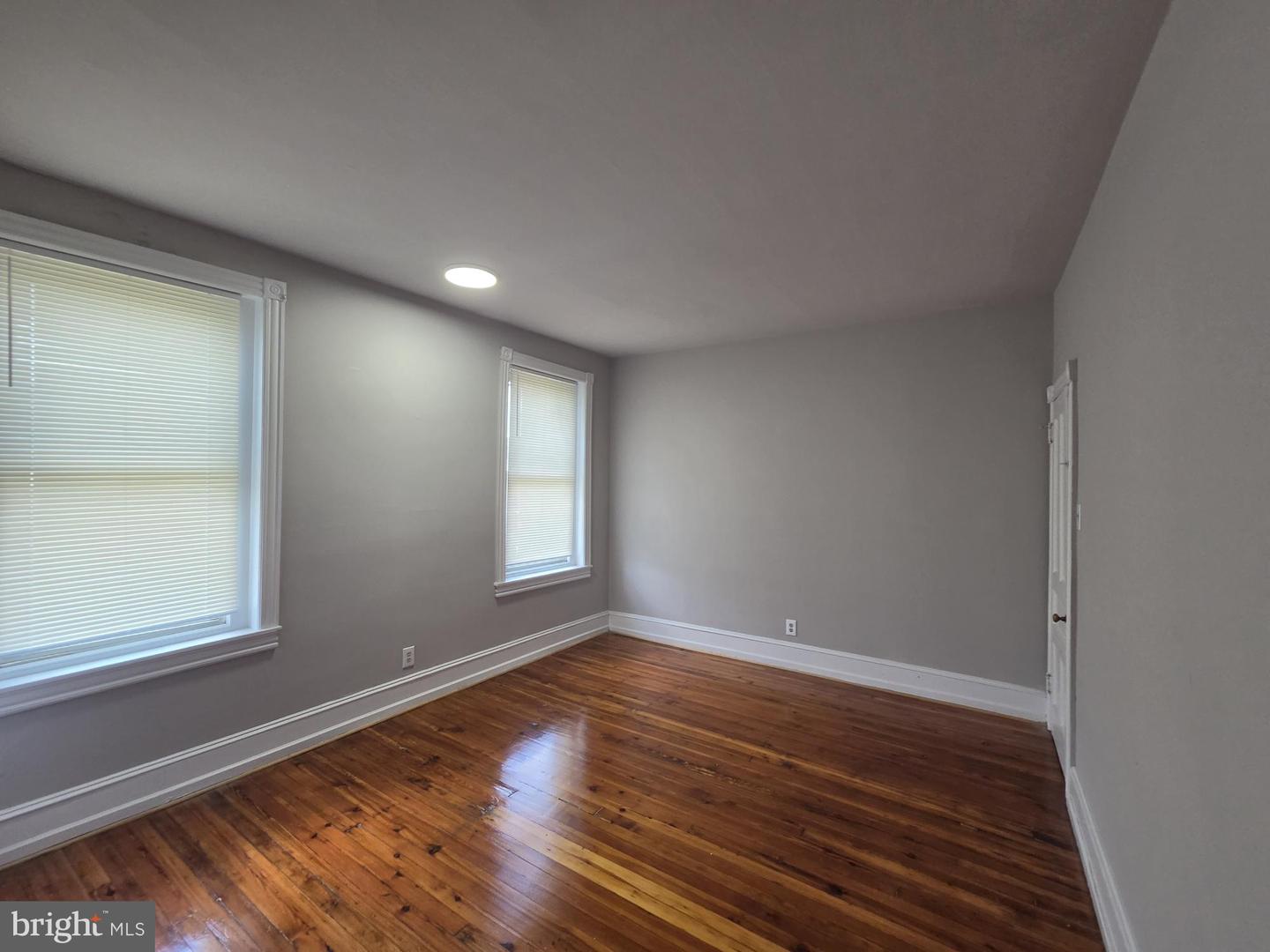 5109 Knox St Property Photo 21