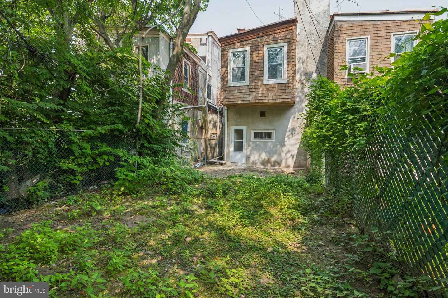 4714 Woodland Ave Property Photo 39