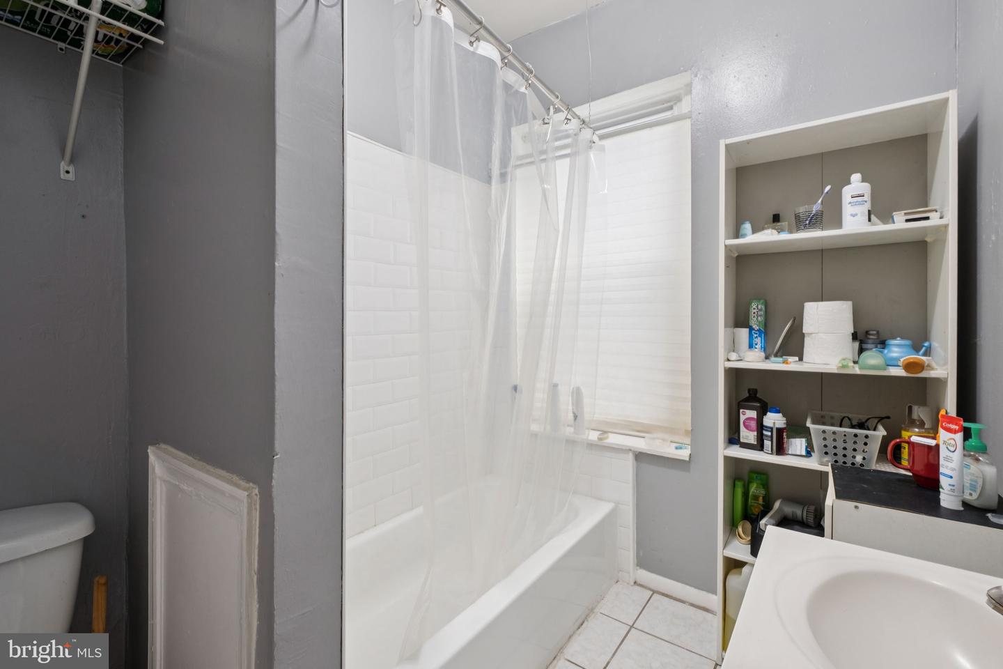 4714 Woodland Ave Property Photo 75
