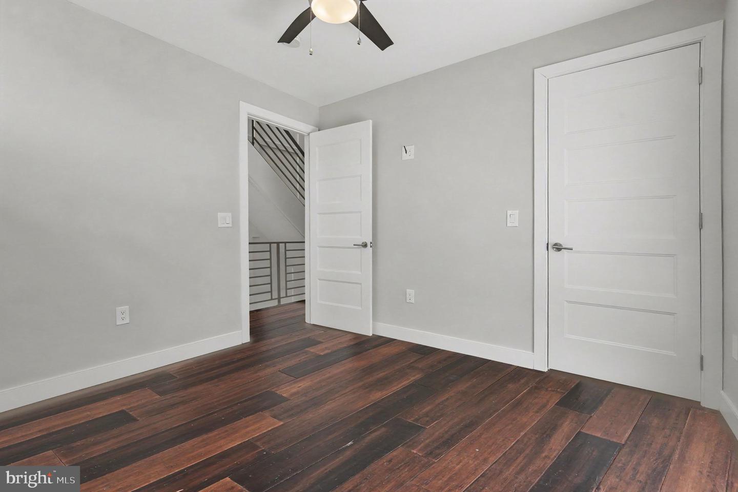 480 Evergreen Ave Property Photo 18