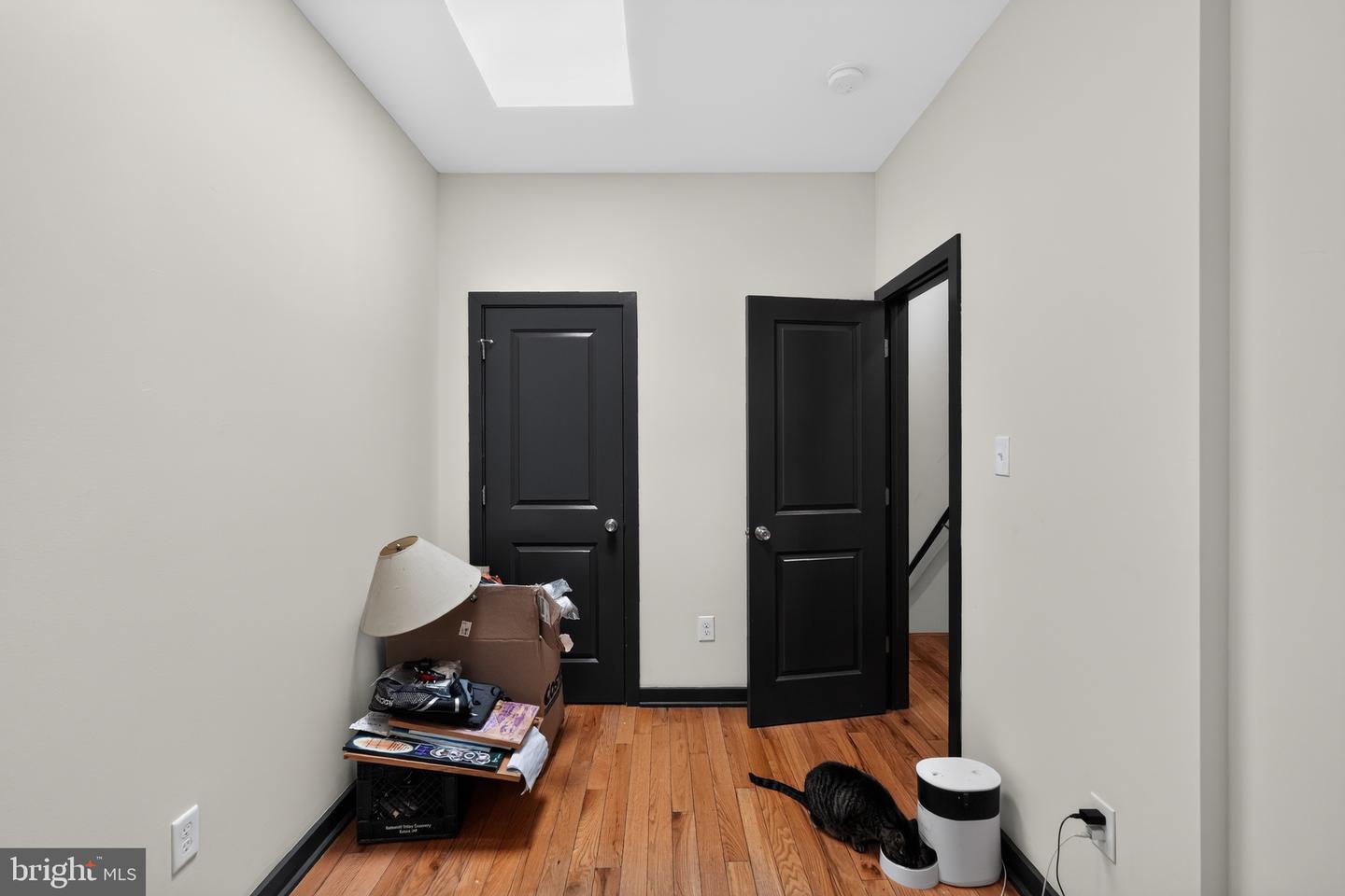 1726 Arlington St Property Photo 9