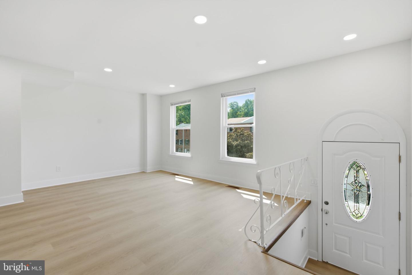 223 Parkdale Rd Property Photo 3