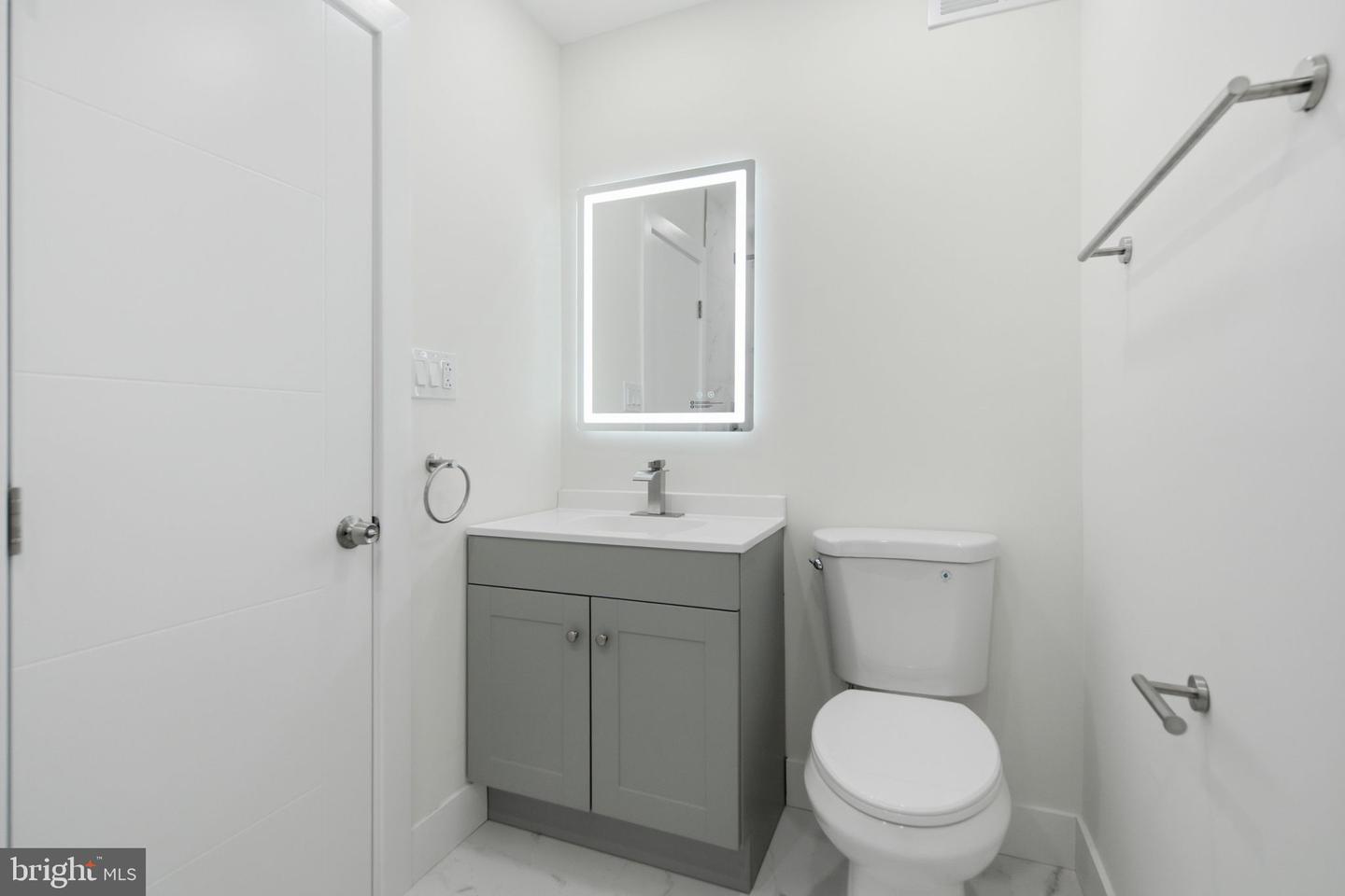 223 Parkdale Rd Property Photo 25