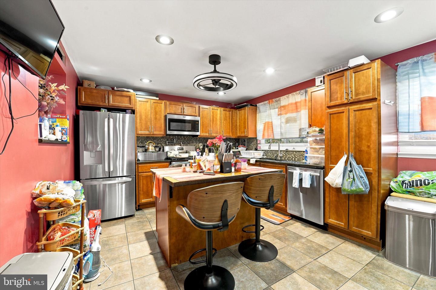 1205 W Master St Property Photo 17