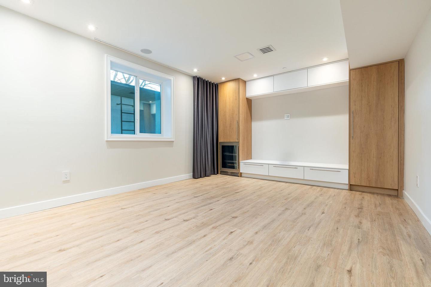 252 Gates St Property Photo 17