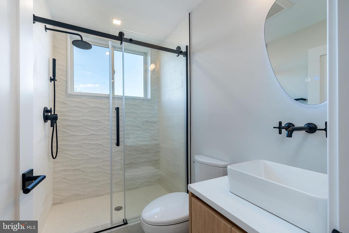 252 Gates St Property Photo 41