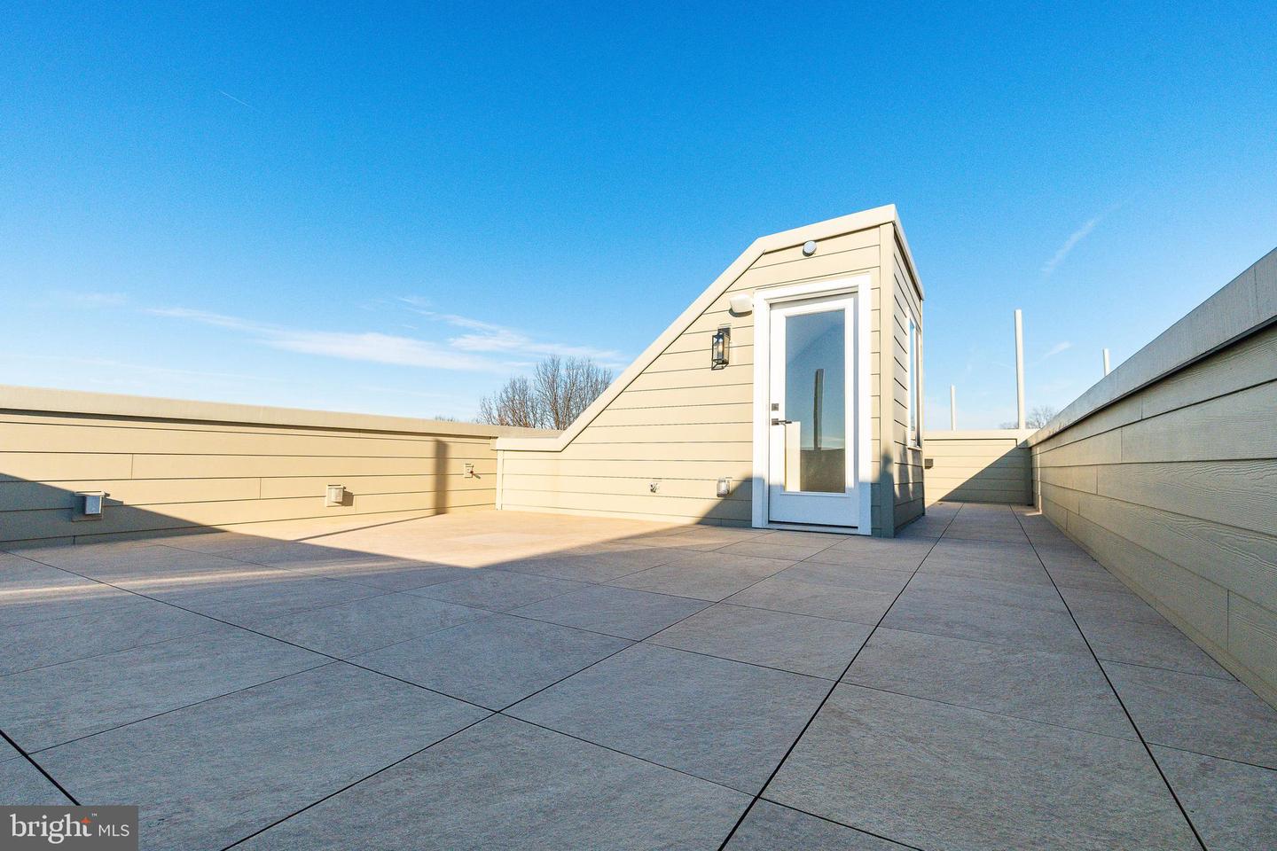 252 Gates St Property Photo 62