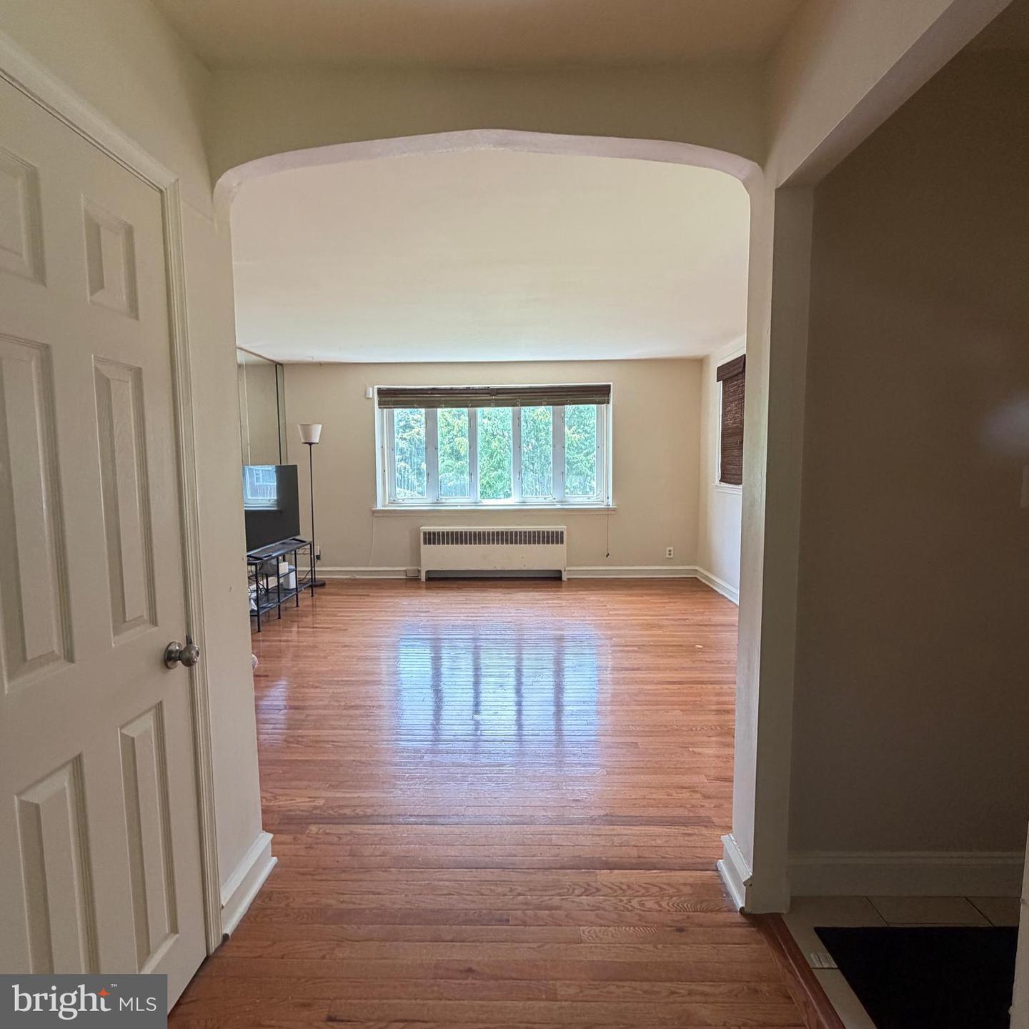 6311 Milton St Property Photo 8