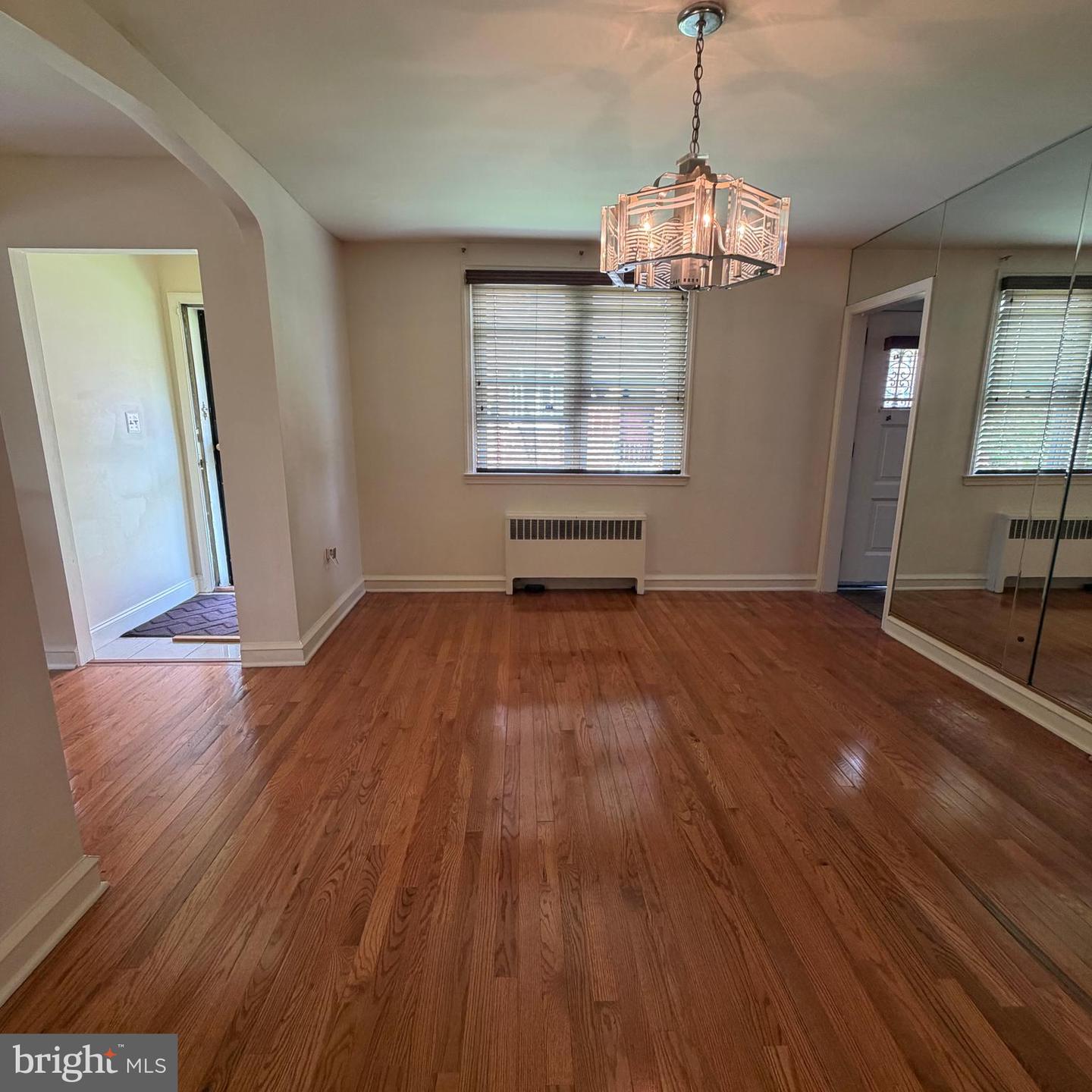 6311 Milton St Property Photo 10