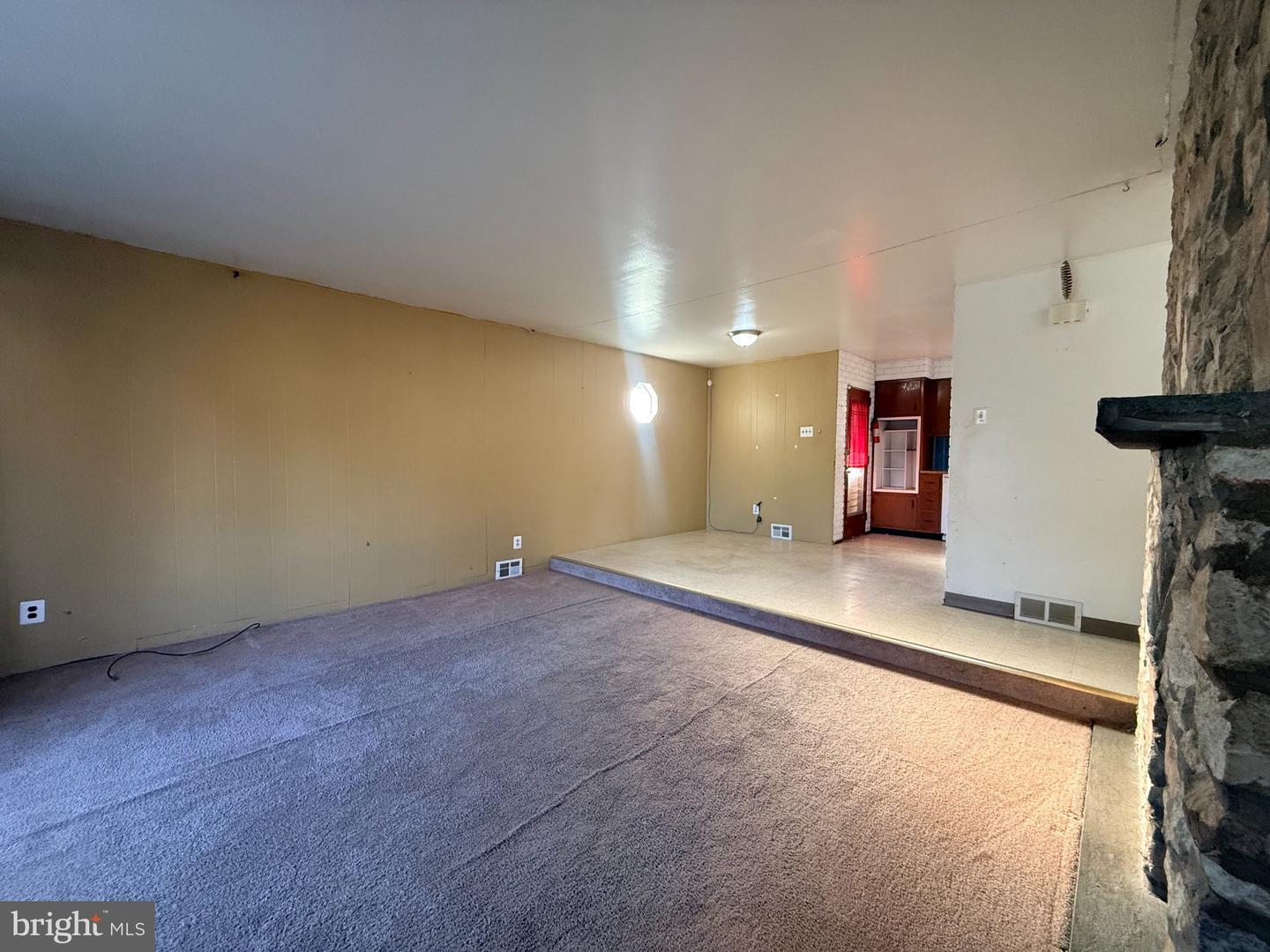 9612 Hilspach St Property Photo 17