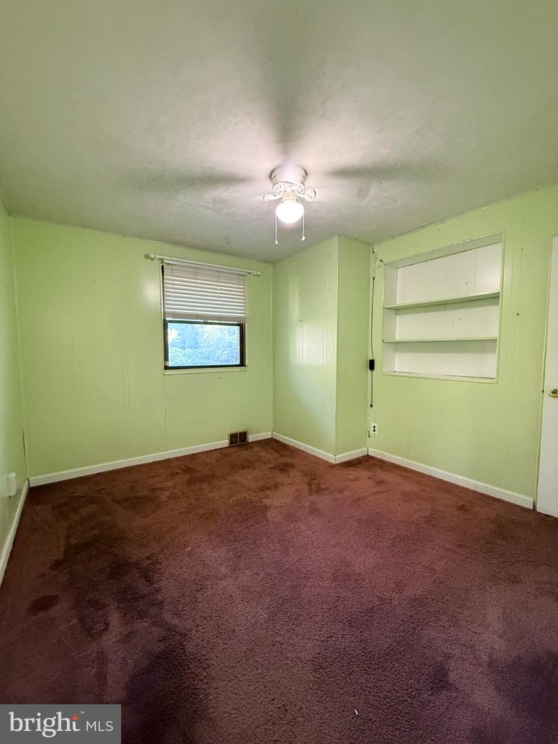 9612 Hilspach St Property Photo 47